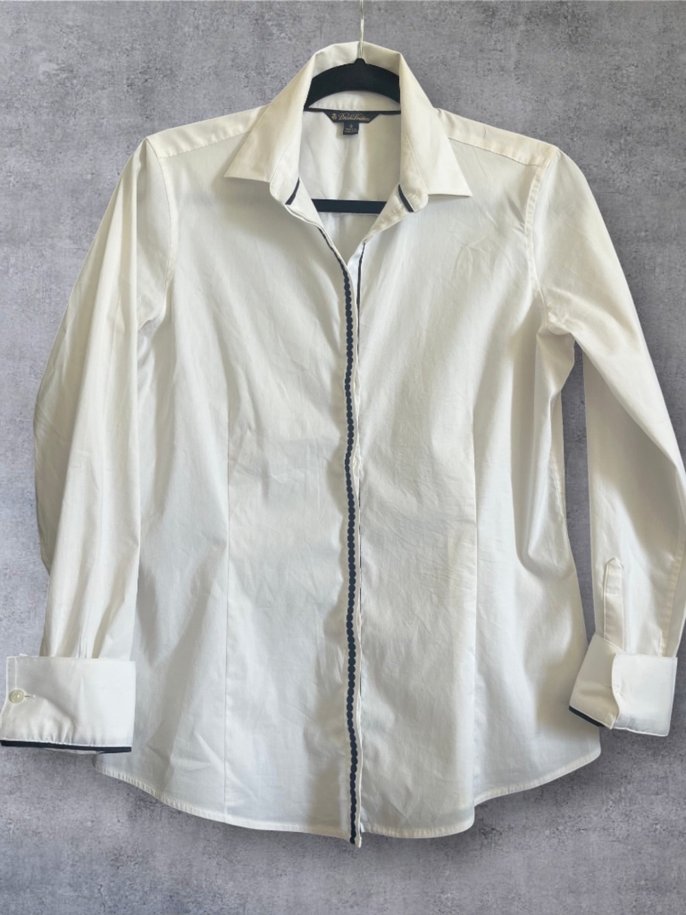 Brooks Brothers White Tailored Button-Down Shirt with Contrast Navy Piping & Cuf